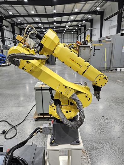 Used Fanuc M-10ia/12