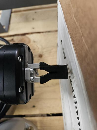 Used Universal UR5e Industrial Robot - Only 10 days power on time