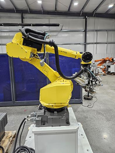 Used Fanuc M-710ic/70 with R30ib Plus controller and 2 vision cameras