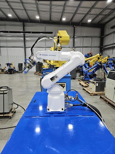 Used Yaskawa Motoman MH5 With DX100 Controller and Enclosure