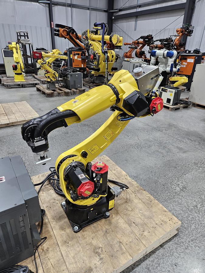 Refurbished Fanuc M-20id/25 (Arcmate 120id) Industrial Robot With R-30ib Plus Controller