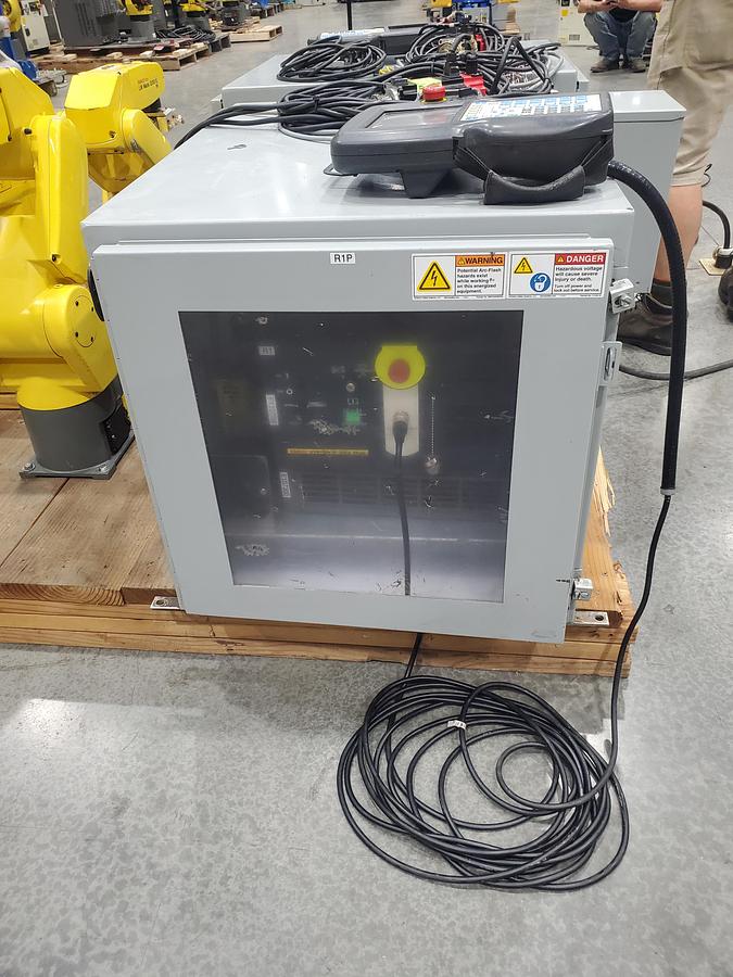 Used Fanuc LR Mate 200iC/5H and M-1ia Dual Arm Robot 