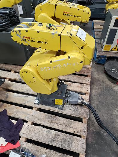 Used Fanuc LR Mate 200ic Industrial Robot With R-30ia Controller