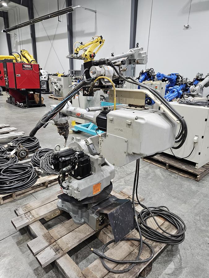 Used Dual Arm Yaskawa EA1900N and UP50N Welding Robots With Auto Axcess 450