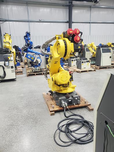 Used Fanuc R-2000ib/165F Industrial Robot With R-30ia Controller