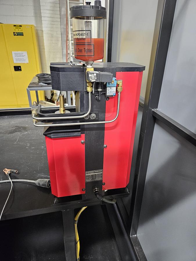 Used Lincoln Automate 5 Cell Fanuc Arcmate 0ib Industrial Welding Robot And R-30ib Controller