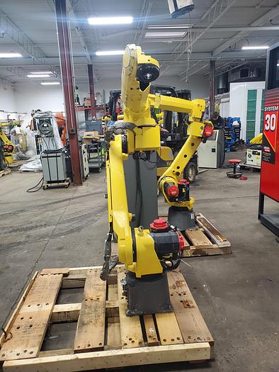 Used Fanuc M-20ia Industrial Robot with R-30ia Controller