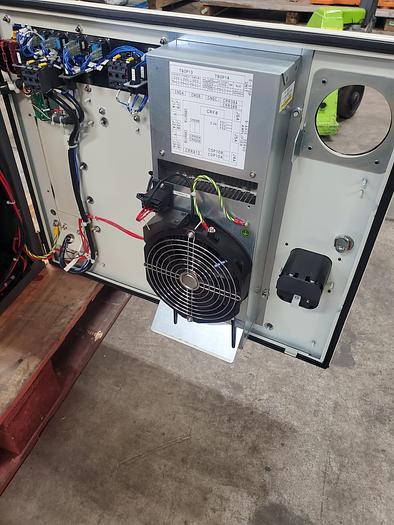 Used FANUC M-2ia/3S Industrial Spider Robot with R-30ib Controller
