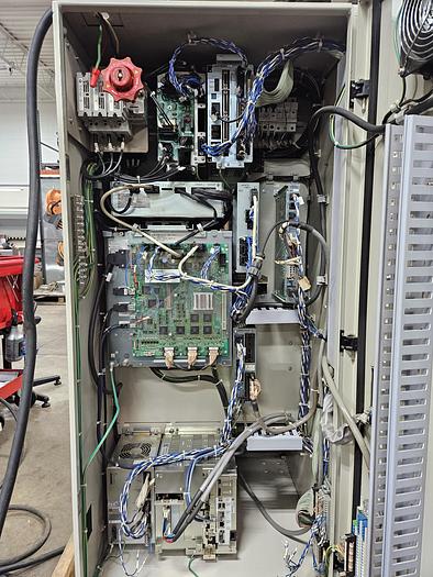 Used Yaskawa Motoman MA1400 With DX100 Controller and Miller Auto Axcess 450