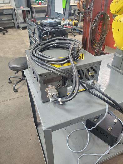 Used Fanuc LR Mate 200iD/7H Industrial Robot With R-30ib Controller