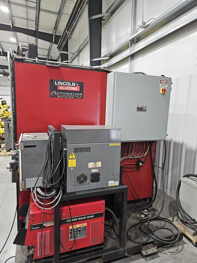 Used Complete Lincoln System 50 Robotic Welding Cell W/ FANUC 100ibe/R-30ia Dual HS and Safety