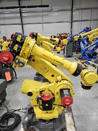 Used Fanuc R-2000ic/210F Industrial Robot With R-30ib Controller