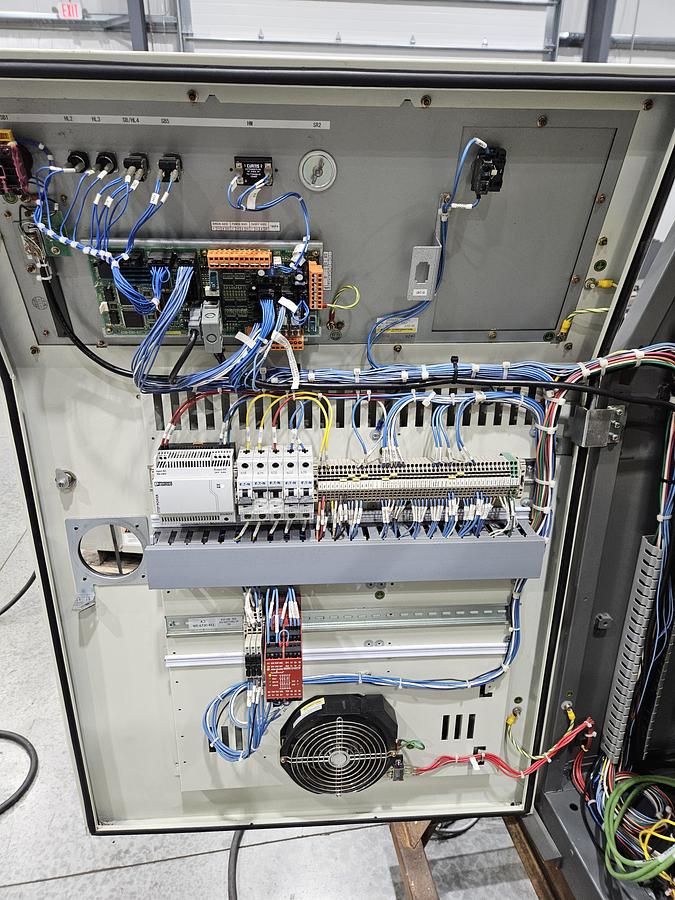 Used Fanuc R-2000ib/220US Industrial Robot With R-30ia Controller