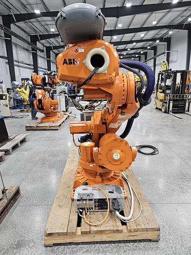 Used ABB IRB 6640-235/2.55 Industrial Robot With IRC5 Controller