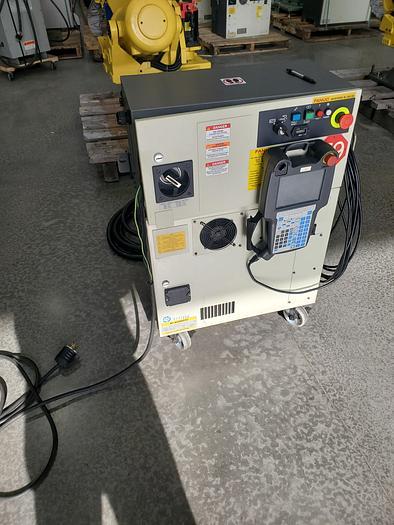 Used Fanuc R-2000ic/210F Industrial Robot With R-30ib Controller