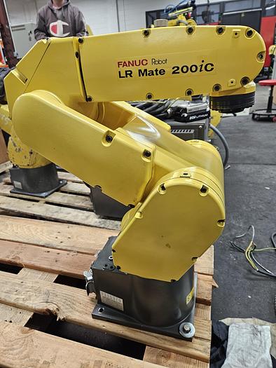 Used Fanuc LR Mate 200iC Industrial Robot With R-30ia Controller