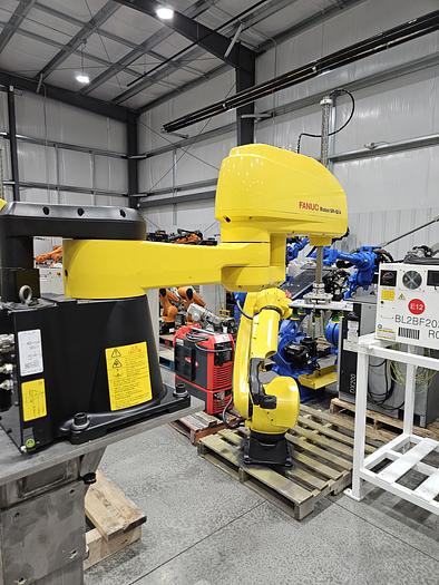 Used Fanuc SR-12ia Industrial SCARA Robot With R-30ib Plus Controller - Unused