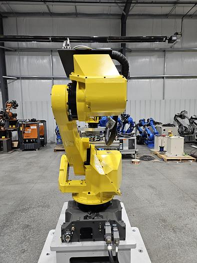 Used Fanuc M-710ic/70 with R30ib Plus controller and 2 vision cameras