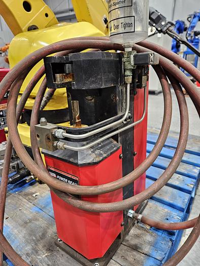 Used Fanuc Arcmate 100ic/6L Industrial Robot With R-30ib Controller