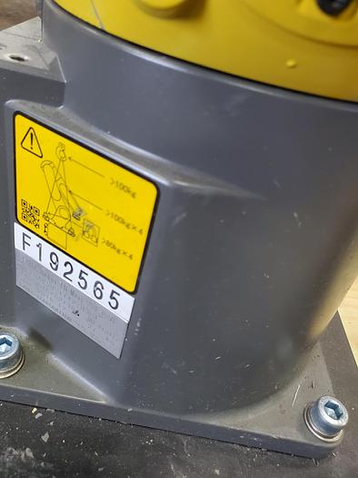 Used 2016 Fanuc LR Mate 200iD/7L Industrial Robot W R-30ib Controller - Very Low Hours