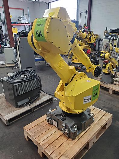 Used Fanuc M-710ic/70 Industrial Robot With R-30ib Controller