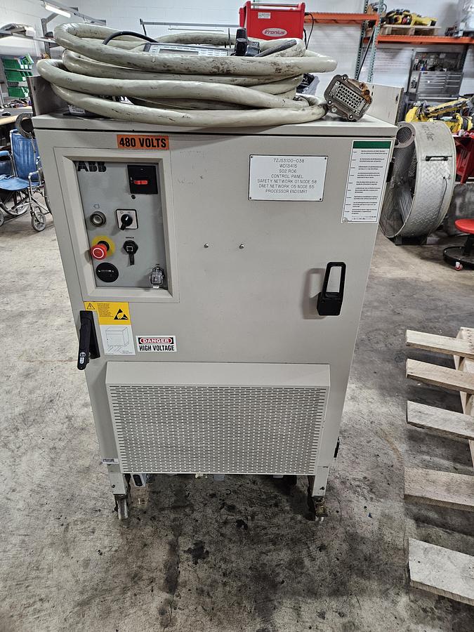 Used ABB IRB 6650S-200/3.0 Industrial Robot With S4C Plus Controller