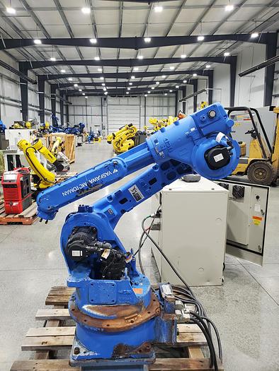 Used Yaskawa HP20D Industrial Handling Robot With DX100 Controller