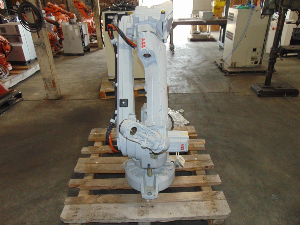 Used 2019 ABB IRB 2600iD-8/2.0
