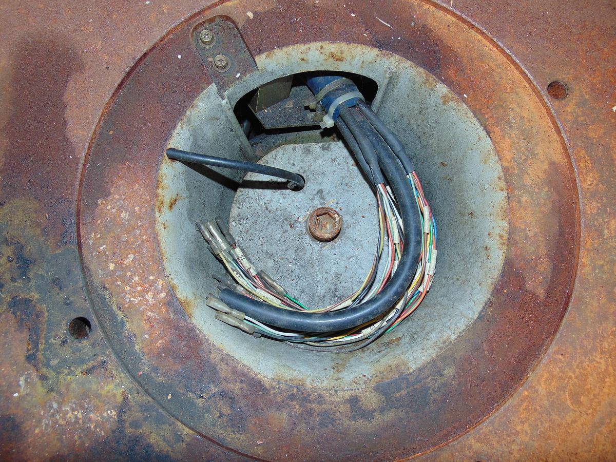 Used 2006 Yaskawa Motoman YR-MPD500B-A00