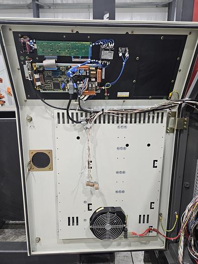 Used Fanuc Arcmate 120ib Industrial Welding Robot With R-J3IB Controller - Complete Cell