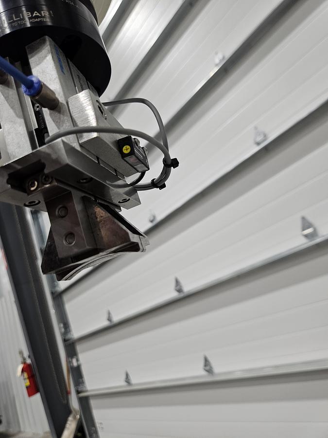 Used KUKA KR10 R1100-2HO Food Grade Industrial Robot With KRC5 Micro Controller