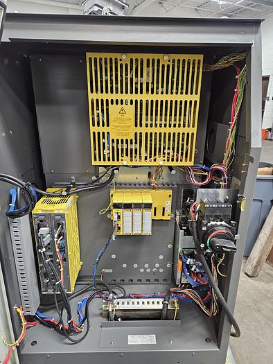 Used Fanuc M-20ia/10L Industrial Robot with R-30ia Controller