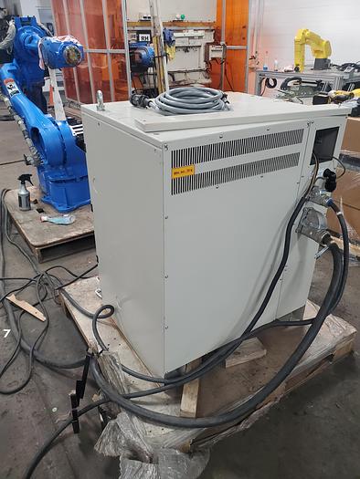 Used Yaskawa Motoman MH80 With DX100 Controller