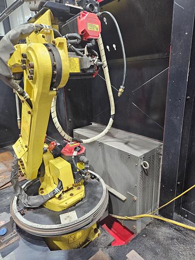 Used Fanuc Arcmate 120ib Industrial Welding Robot With R-30IA Controller