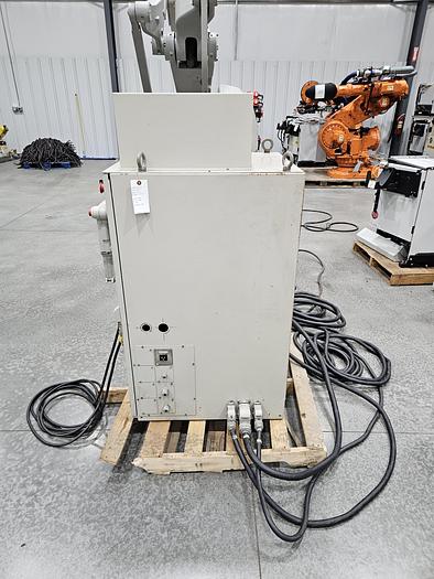 Used Yaskawa Motoman EPL300 Palletizing Robot with NX100 Controller
