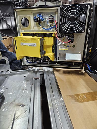 Used Fanuc LR Mate 200id Industrial Robot With R-30ib Controller - Zero Hours