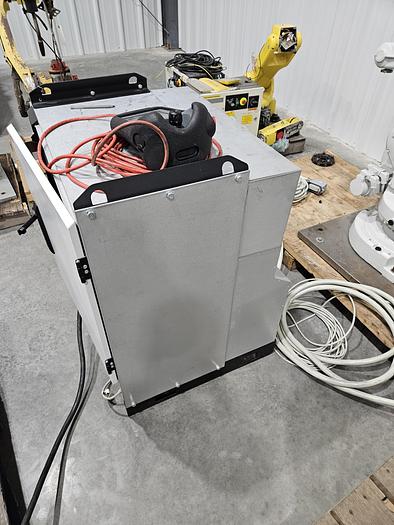 Used ABB IRB 1600-6/1.2 Industrial Robot With IRC5 Controller