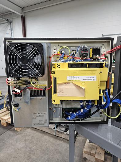 Used Fanuc LR Mate 200iC Industrial Robot With R-30ia Controller