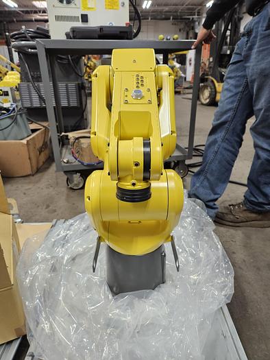 Used Fanuc LR Mate 200id Industrial Robot With R-30ib Controller - Zero Hours