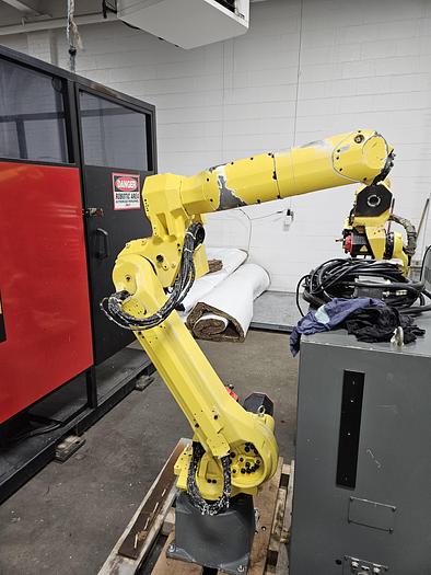 Used Fanuc M-20ia Industrial Robot with R-30ia Controller