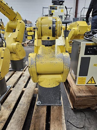 Used Fanuc LR Mate 200iC Industrial Robot With R-30ia Controller