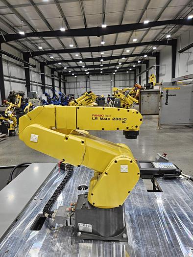 Used Fanuc LR Mate 200iC/5L Industrial Robot With R-30ia Controller - Very Low Hours