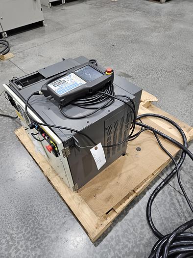 Used Fanuc M-410ic/315 Industrial Palletizing Robot With R-30ib Plus Controller