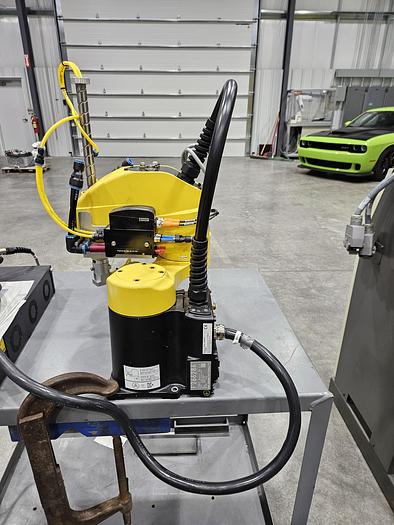 Used 2021 Fanuc SR-3ia