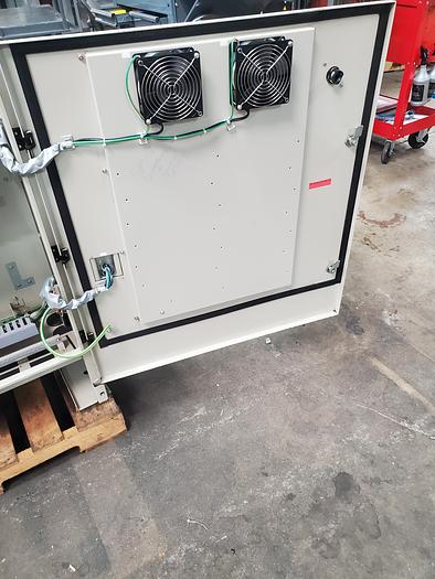 Used 2011 Yaskawa Motoman HP20D Industrial Robot With DX100 Controller