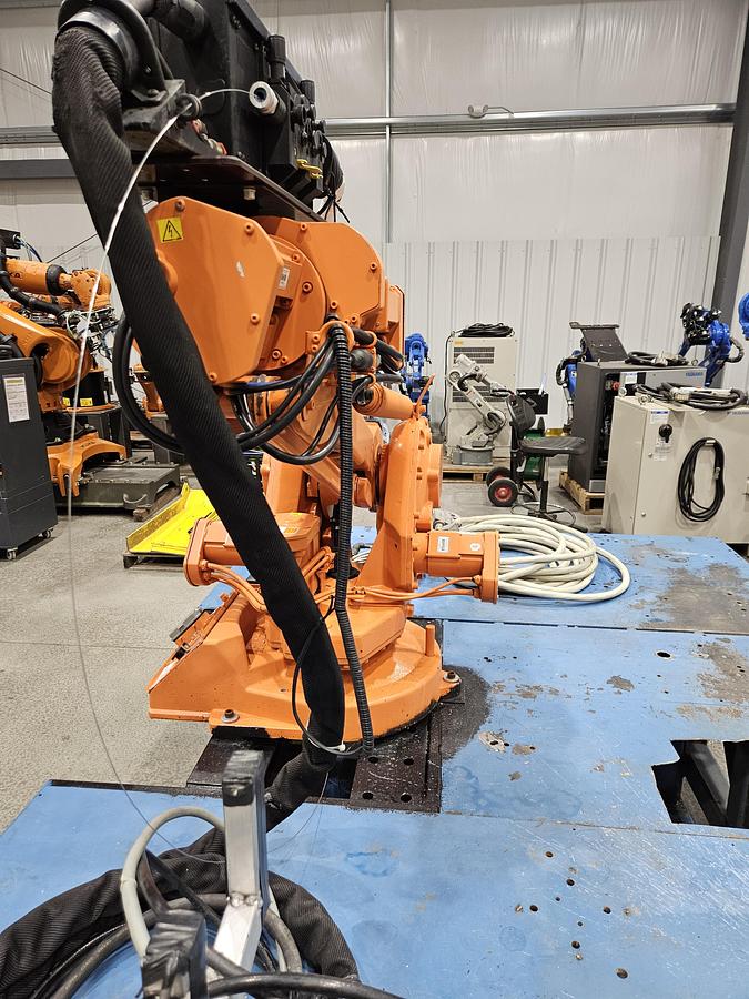 Used ABB IRB 1600-6/1.2 Industrial Robot With IRC5 Controller