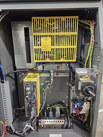 Used Fanuc R-2000ib/200R Industrial Robot With R-30ia Controller