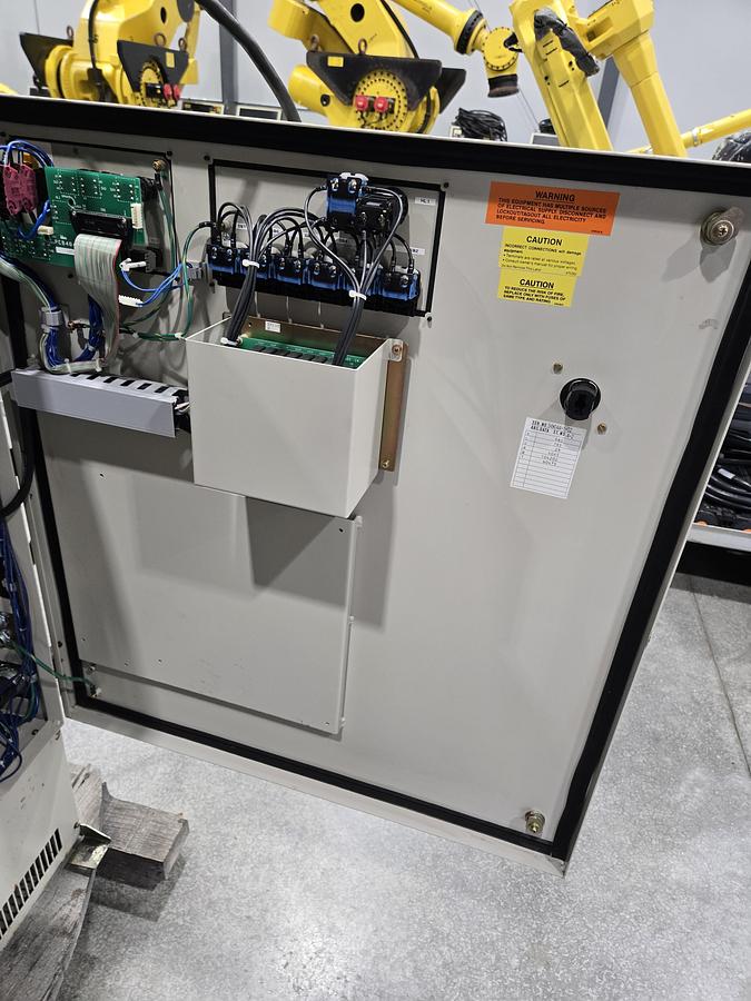 Used Yaskawa Motoman EA1400 Industrial Robot With XRC 2001 Controller