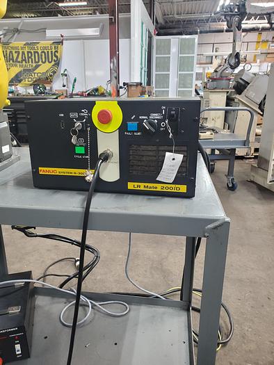 Used Fanuc LR Mate 200iD/7H Industrial Robot With R-30ib Controller