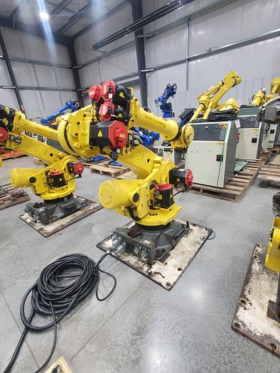 Used Fanuc R-2000ic/210F Industrial Robot With R-30ib Controller